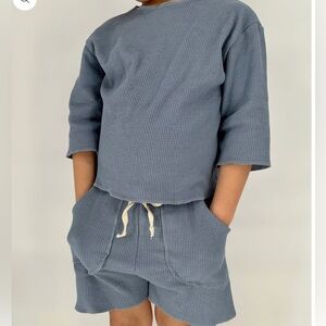 Breezy knit 3/4 sleeve shorts set